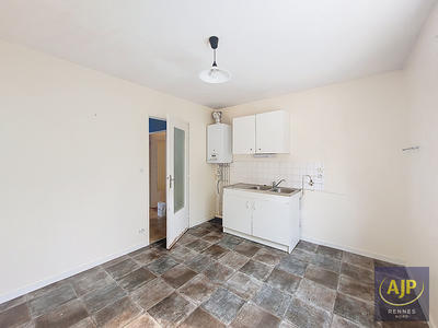 Appartement - 102 m² - 4 pièces