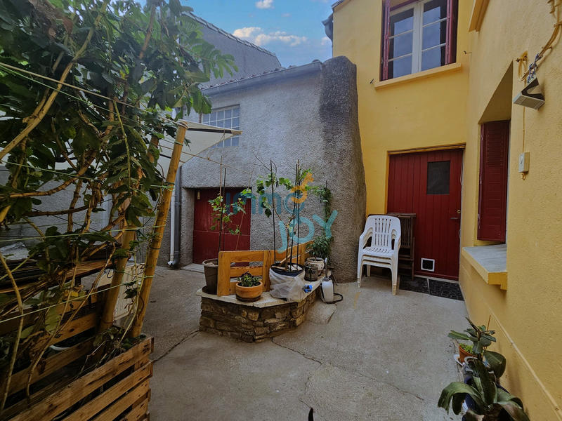 Maison de village - 196 m² - 10 pièces