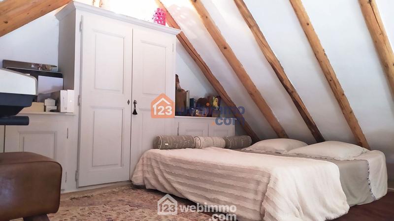 Maison - 90 m² - 4 pièces