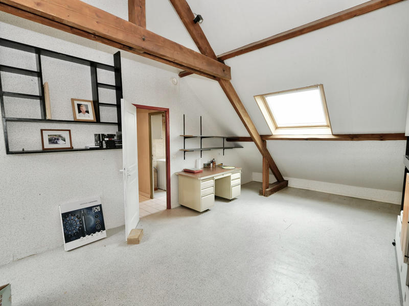 Maison - 157 m² - 6 pièces