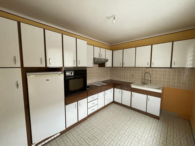 Maison - 93 m² - 4 pièces