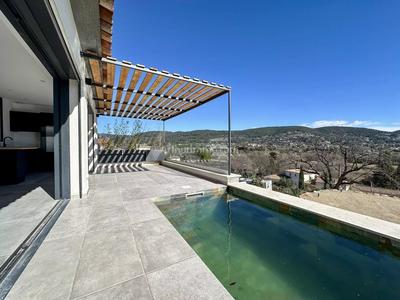 Maison - 148 m² - 5 pièces