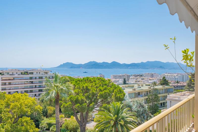 Appartement - 108 m² - 4 pièces