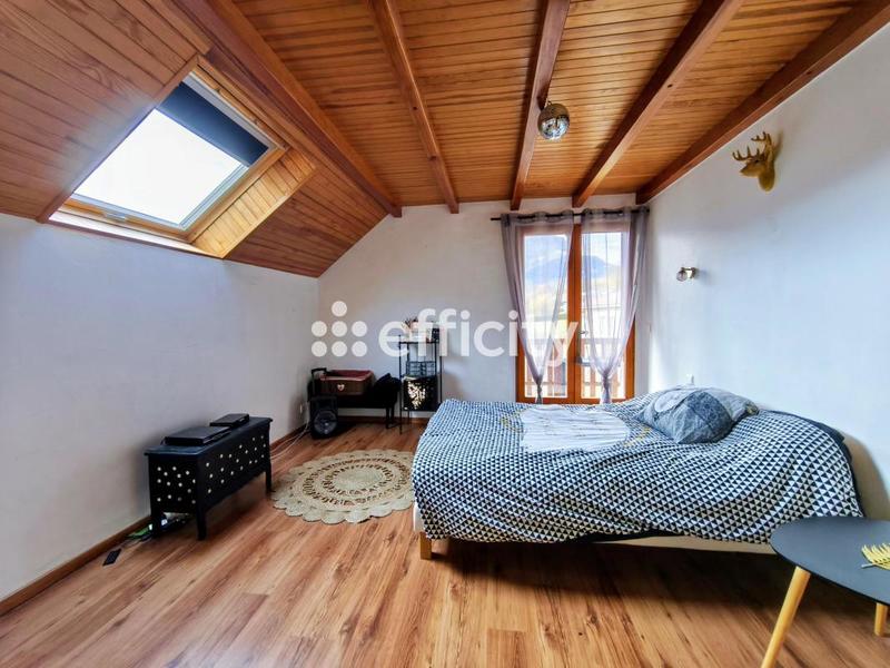 Villa - 140 m² - 6 pièces