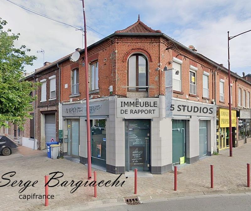 Immeuble - 160 m² - 5 pièces