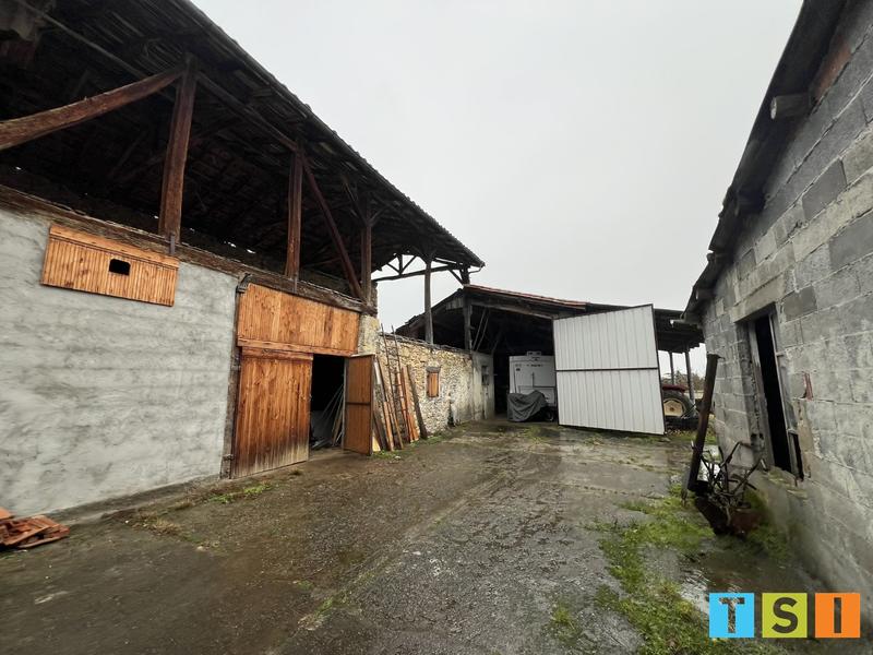 Maison - 102 m² - 6 pièces