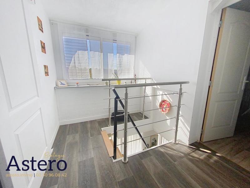 Maison - 122 m² - 6 pièces