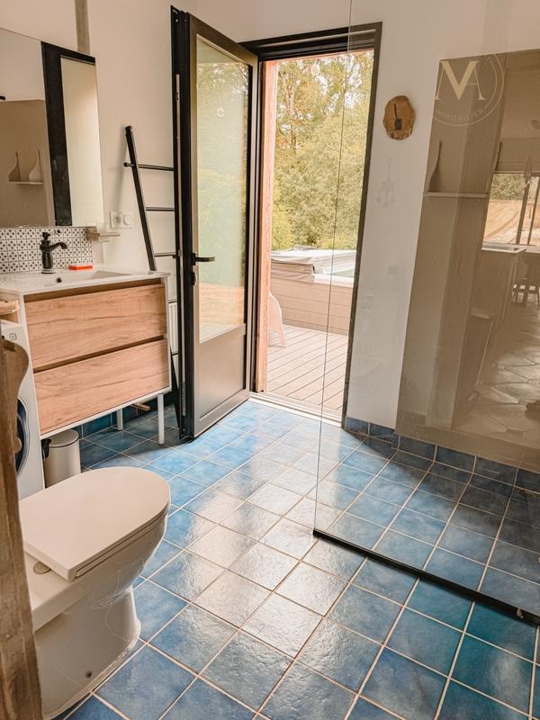 Haras - 250 m² - 6 pièces