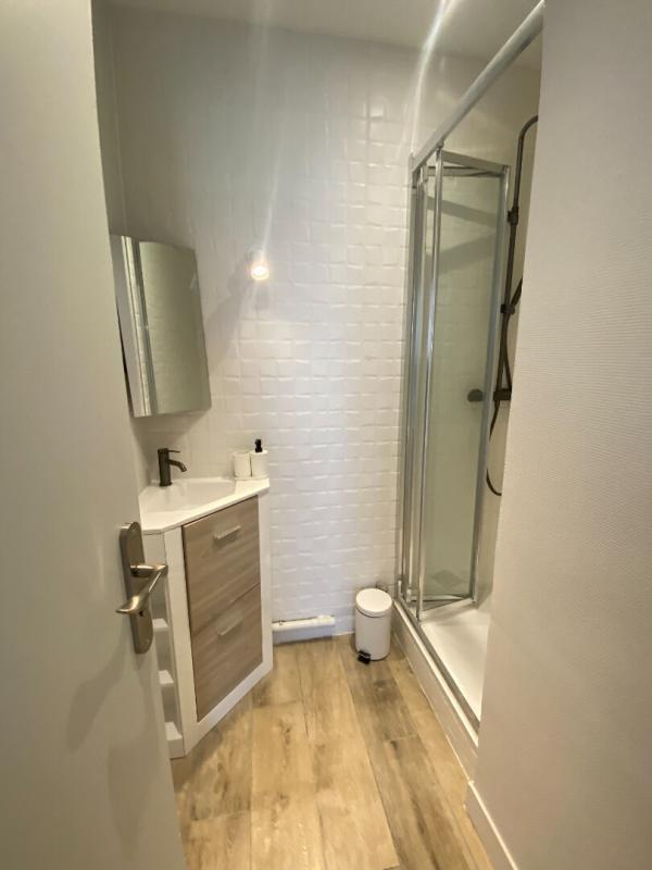 Appartement - 156 m² - 9 pièces