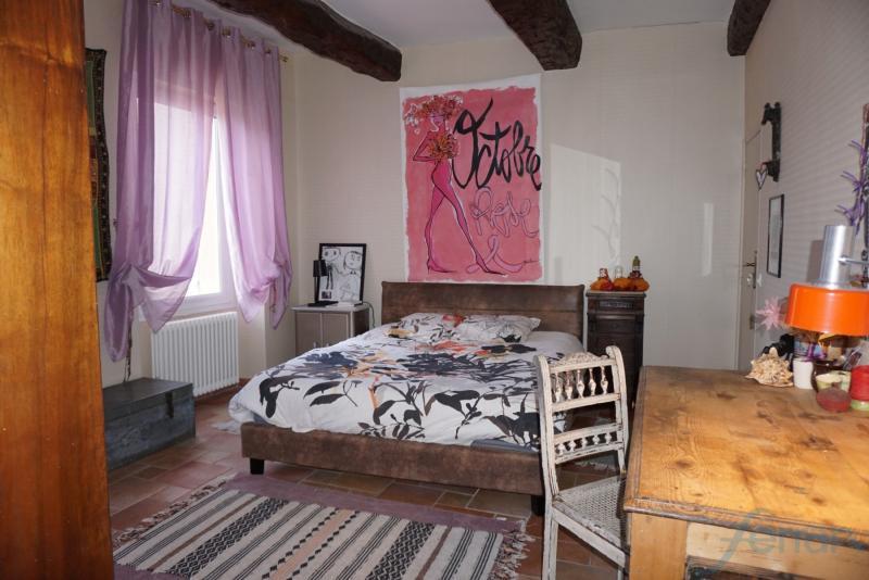 Appartement - 270 m² - 8 pièces