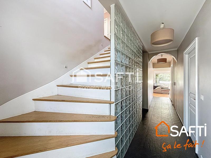 Villa - 200 m² - 8 pièces