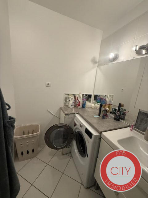 Appartement - 77 m² - 4 pièces