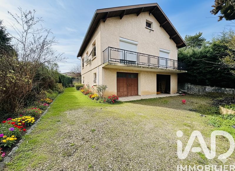 Maison - 86 m² - 4 pièces