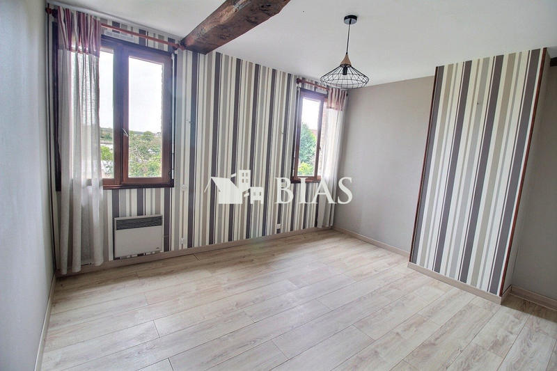 Maison ancienne - 146 m² - 5 pièces