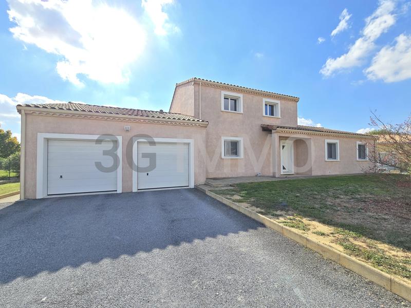 Villa - 152 m² - 6 pièces