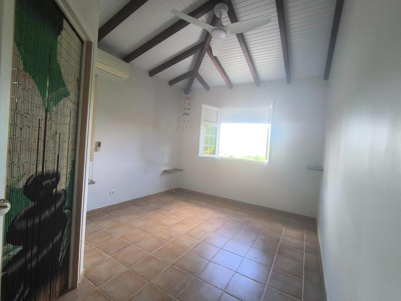 Villa - 180 m² - 5 pièces