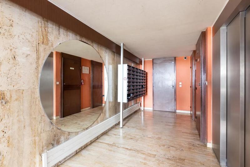 Studio - 40 m² - 1 pièce