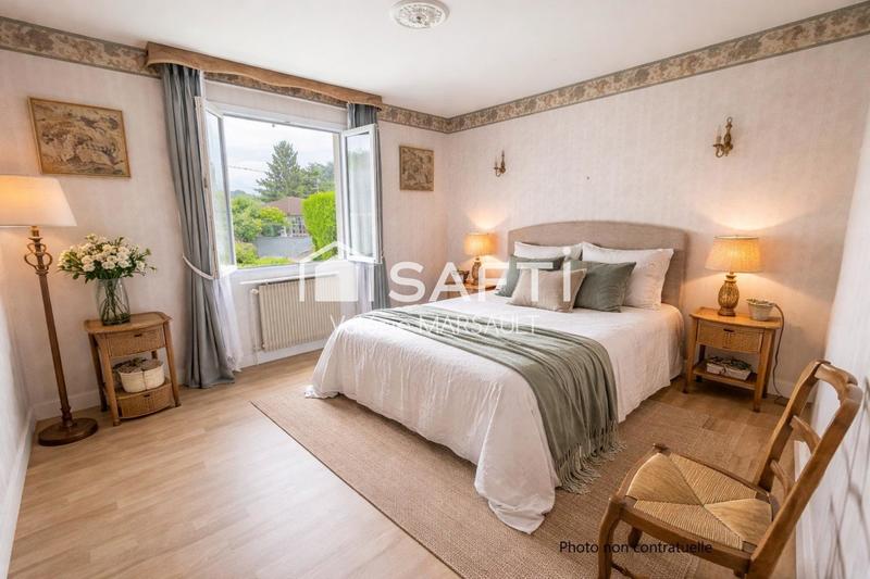 Maison - 166 m² - 6 pièces