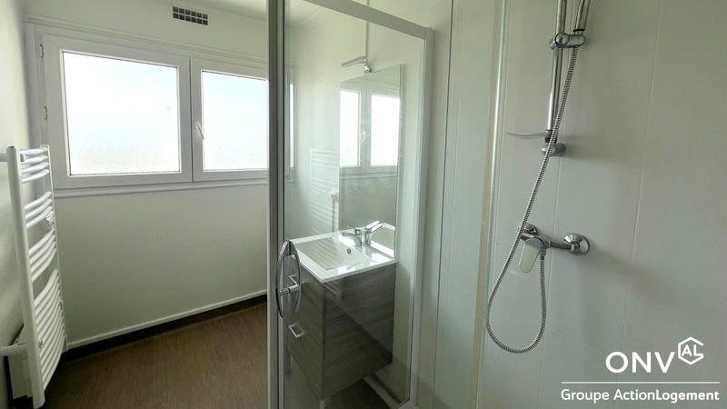 Appartement - 104 m² - 6 pièces