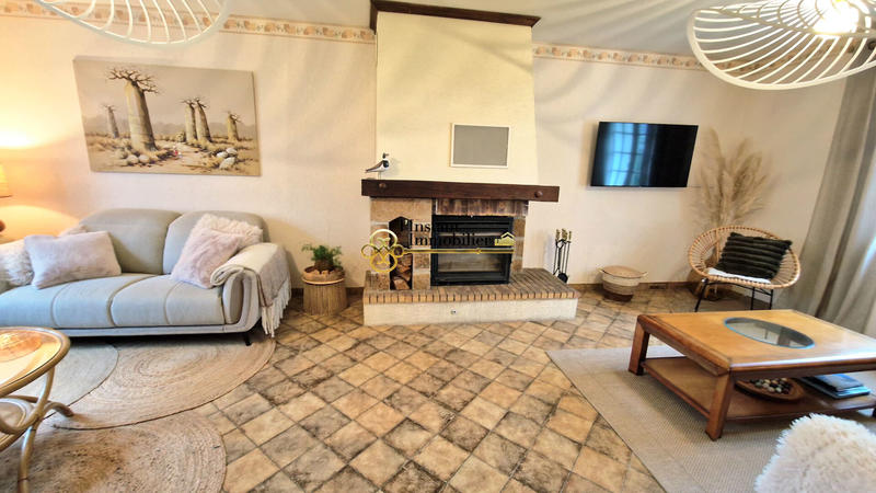 Maison - 122 m² - 5 pièces