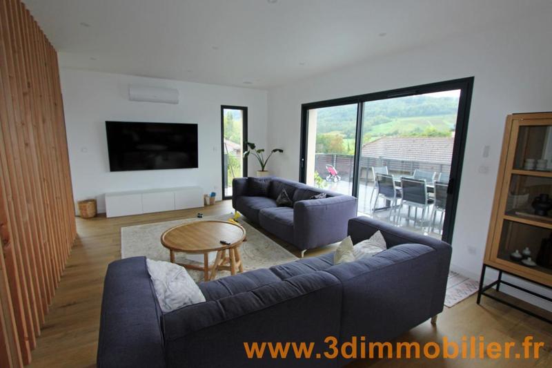 Maison - 189 m² - 7 pièces