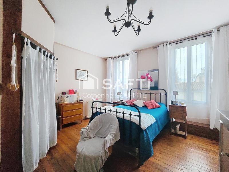 Maison - 140 m² - 6 pièces