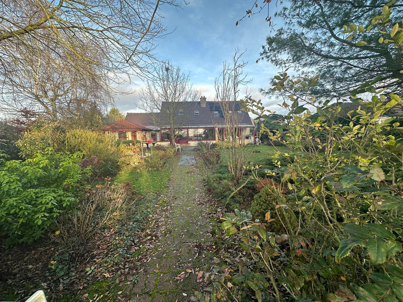 Maison - 150 m² - 6 pièces