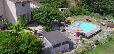 Maison - 177 m² - 7 pièces