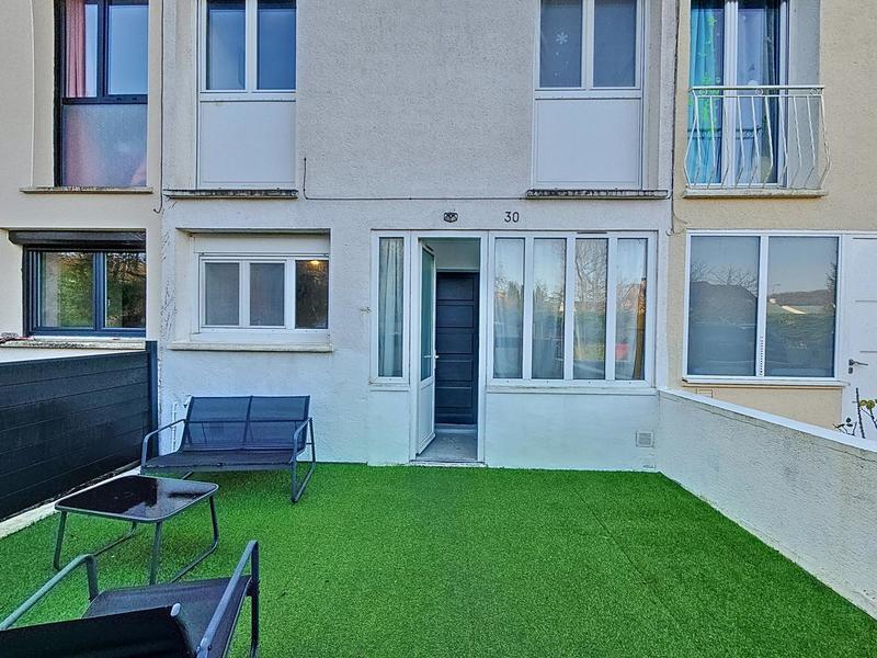 Maison - 75 m² - 4 pièces
