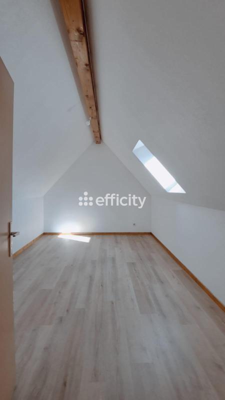 Duplex - 93 m² - 4 pièces