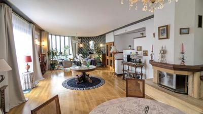 Maison chambre d'hôtes - 200 m² - 7 pièces