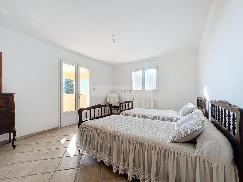 Villa - 190 m² - 6 pièces