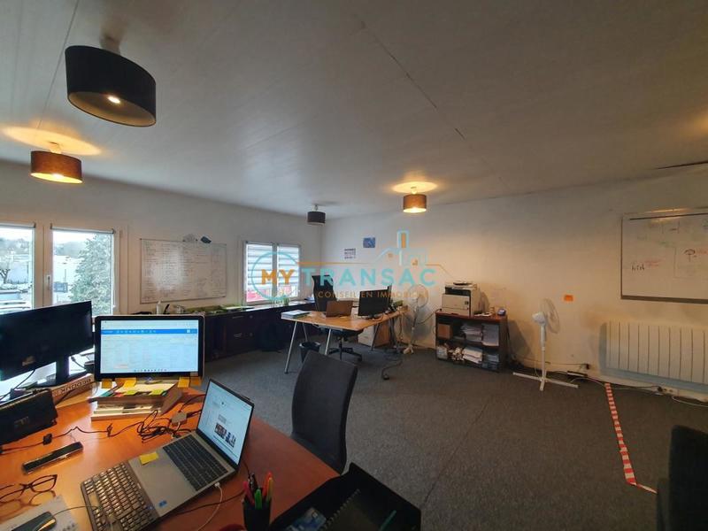 Local d'activité / Entrepôt - 996 m²