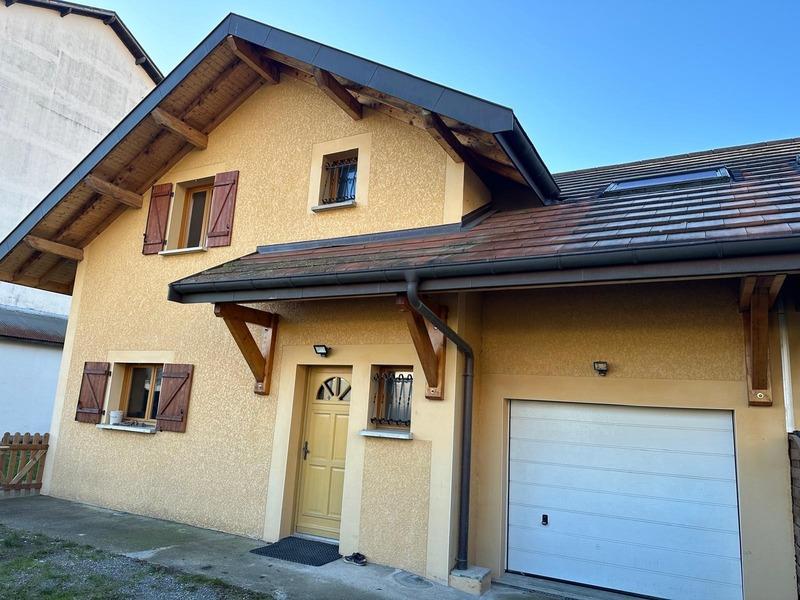 Maison - 100 m² - 5 pièces