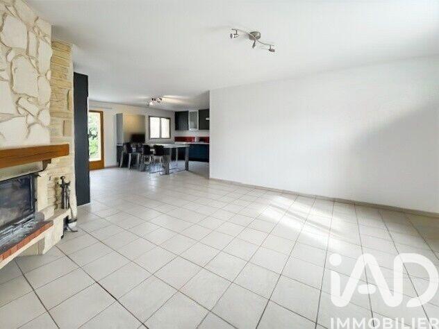 Maison - 135 m² - 6 pièces