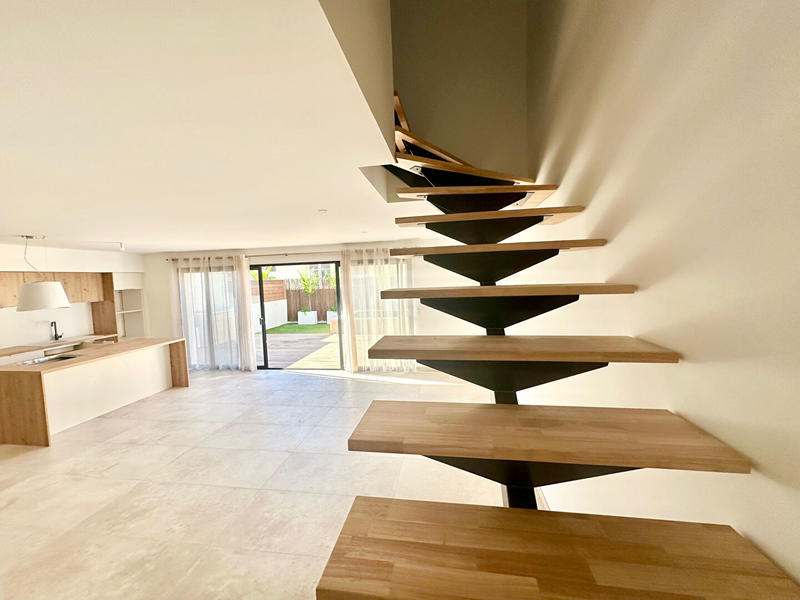 Maison - 112 m² - 4 pièces