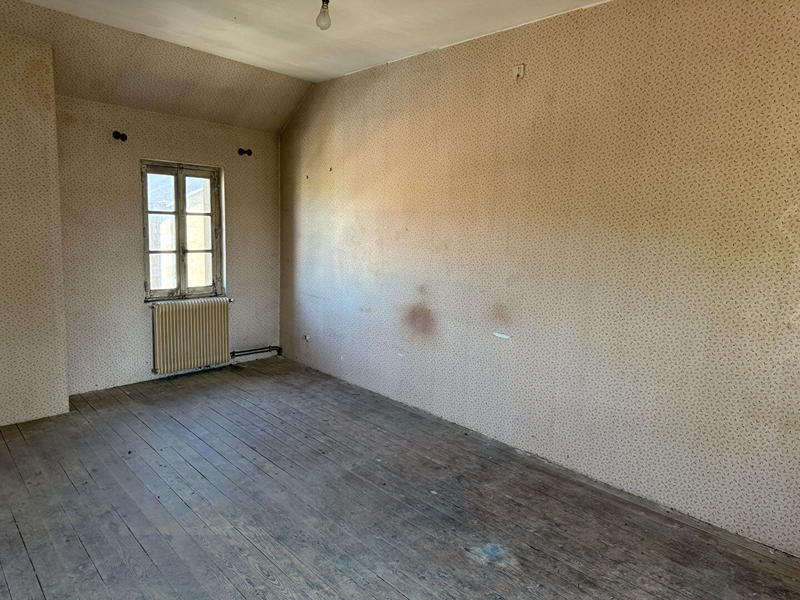 Maison - 103 m² - 4 pièces