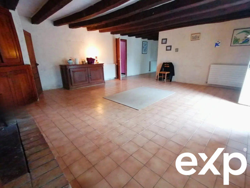 Maison traditionnelle - 141 m² - 6 pièces