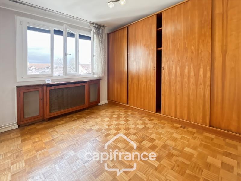 Maison - 200 m² - 6 pièces