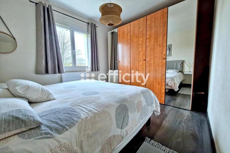 Maison - 139 m² - 6 pièces