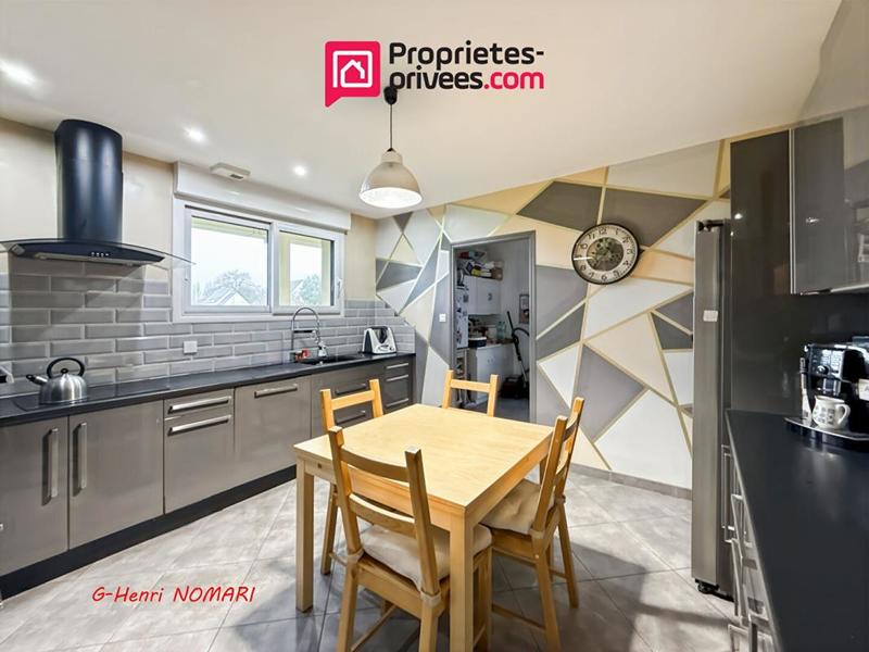 Maison - 152 m² - 7 pièces
