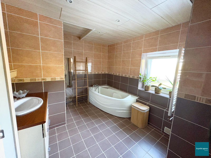 Maison - 132 m² - 5 pièces