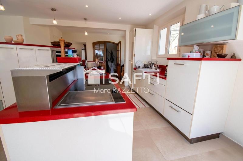 Villa - 340 m² - 7 pièces