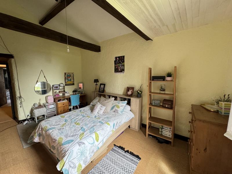 Maison ancienne - 460 m² - 22 pièces