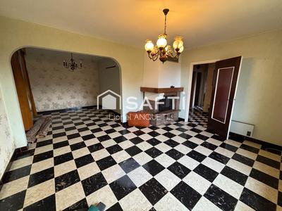 Maison - 83 m² - 4 pièces