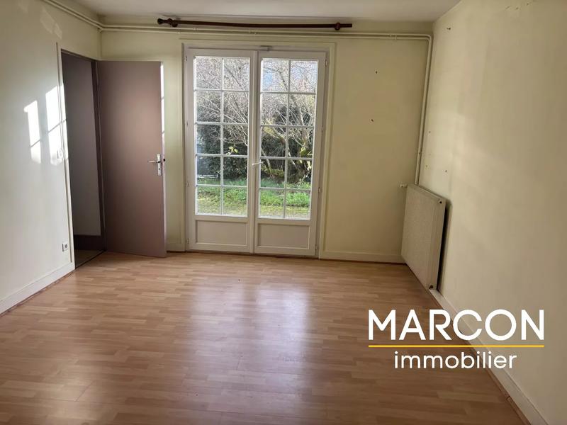 Propriété - 277 m² - 12 pièces