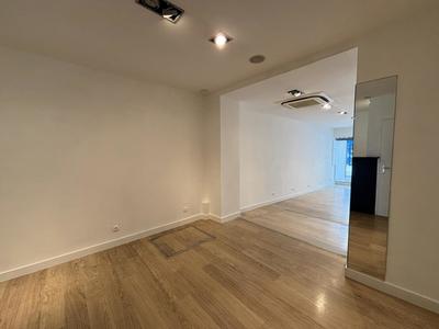 Local commercial - 90 m²