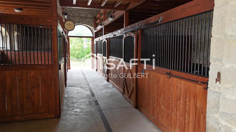 Maison - 265 m² - 6 pièces