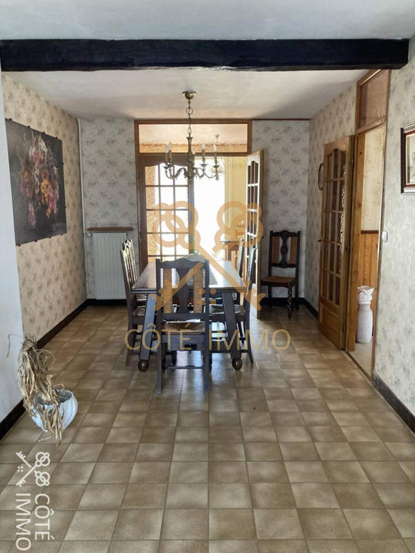 Maison - 98 m² - 4 pièces