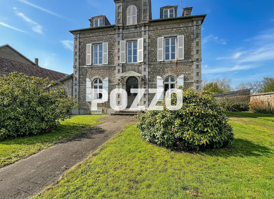 Maison - 171 m² - 8 pièces
